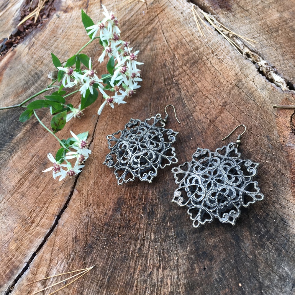 Massive Airy Bronze Statement Earrings - Picture 3 of 8